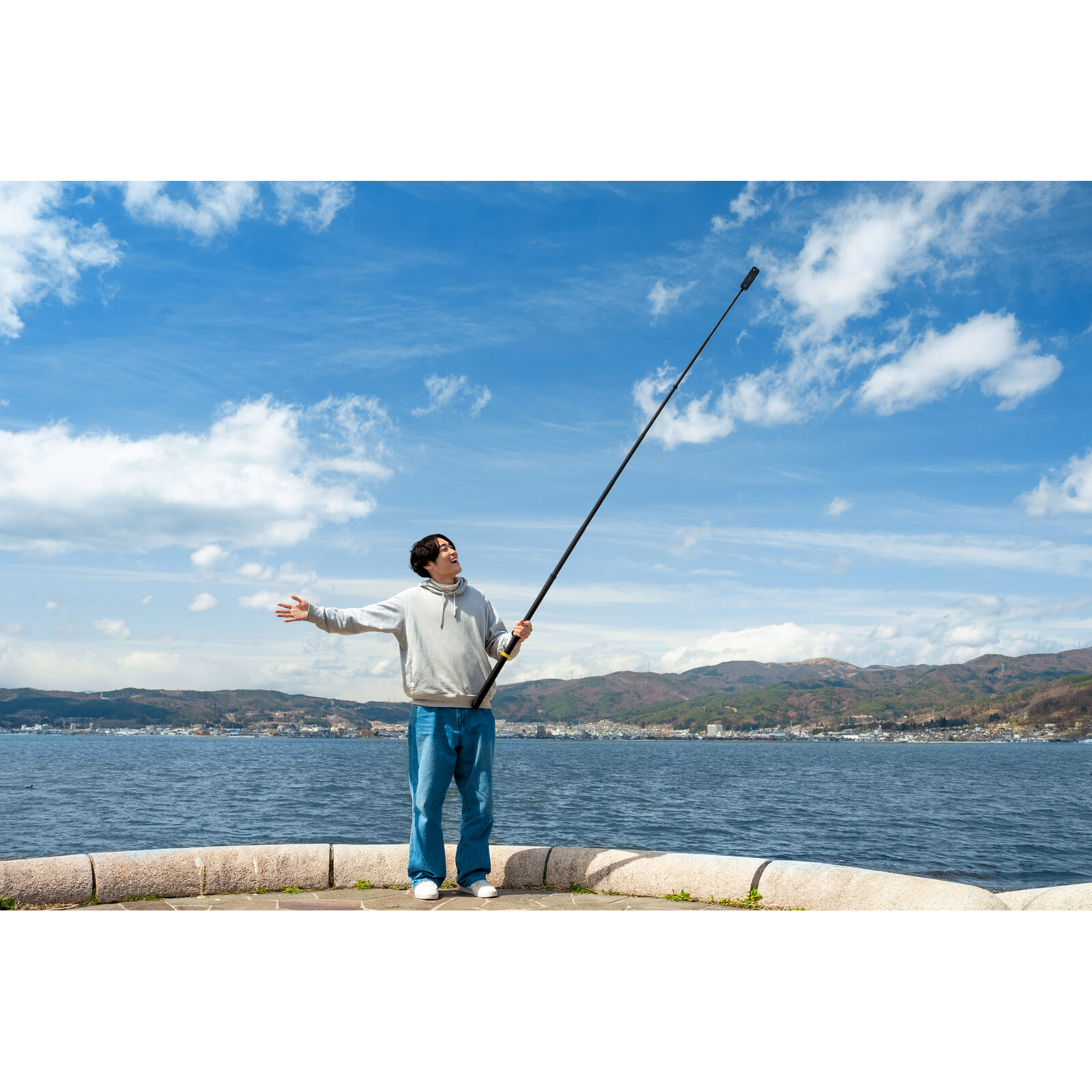 Insta360 X5 Essential Bundle