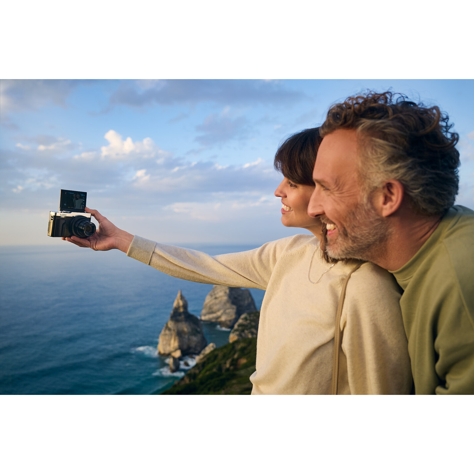 Panasonic Lumix DC-TZ99E Silber