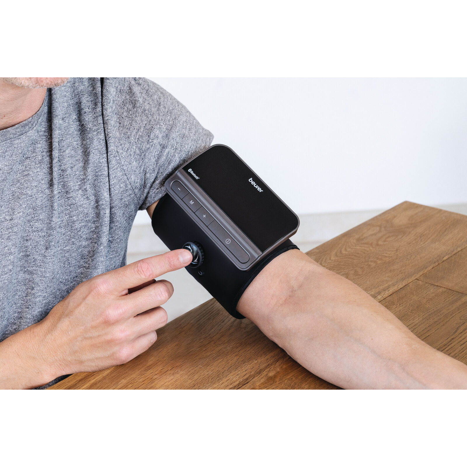 Beurer Oberarm-Blutdruckmessger&auml;t Beurer BM 81 Easy Lock