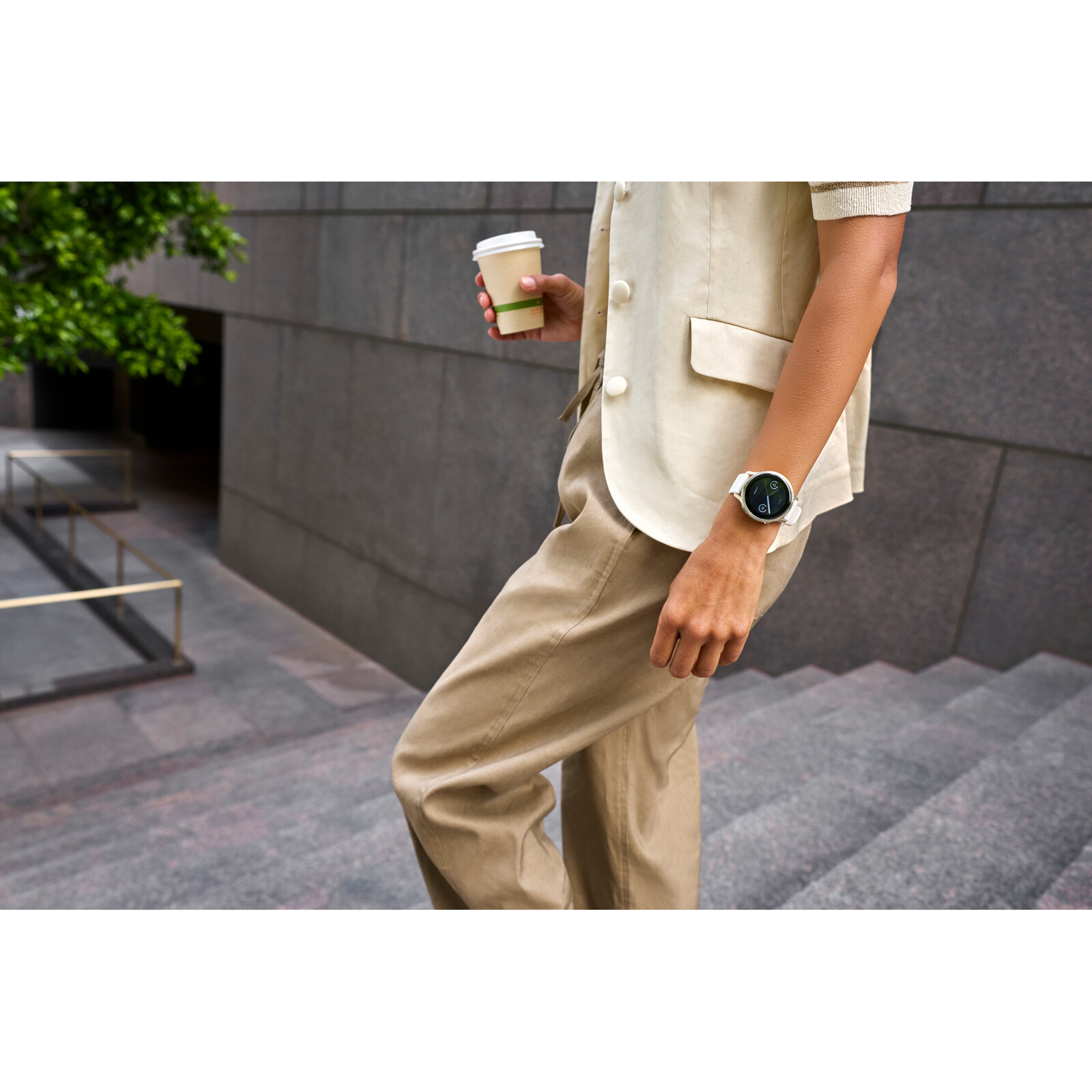 Garmin Venu 4 45mm Schwarz/Silber Grau