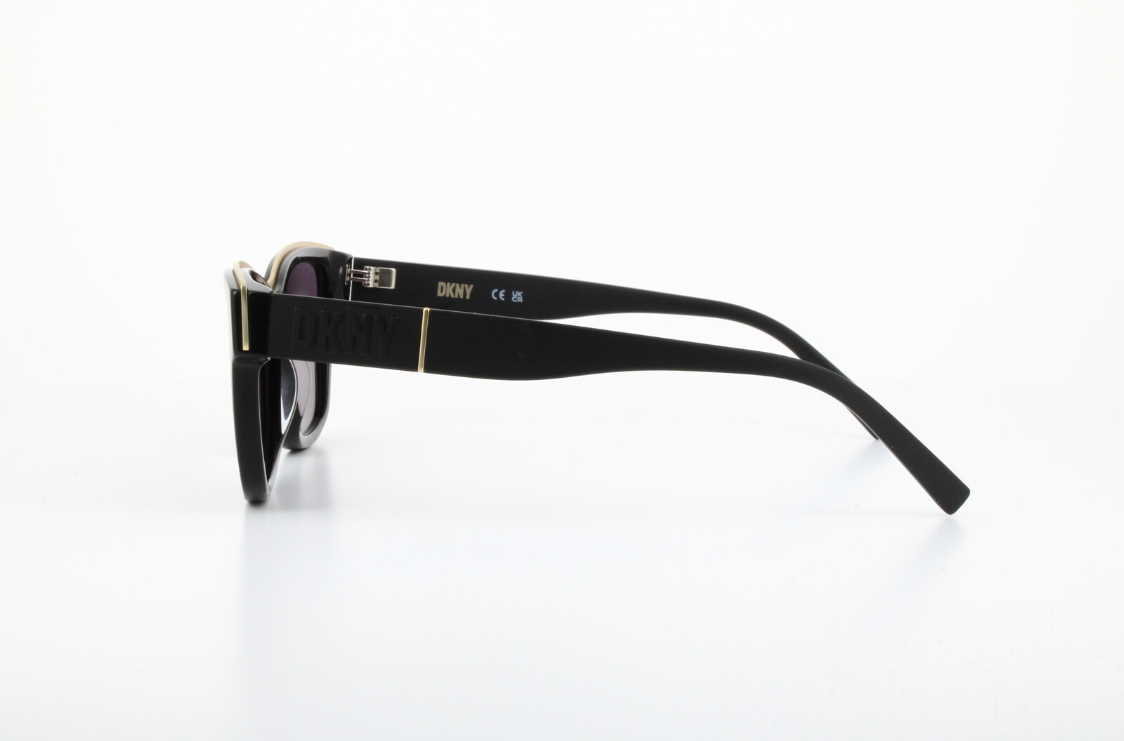 DKNY DK549SH black