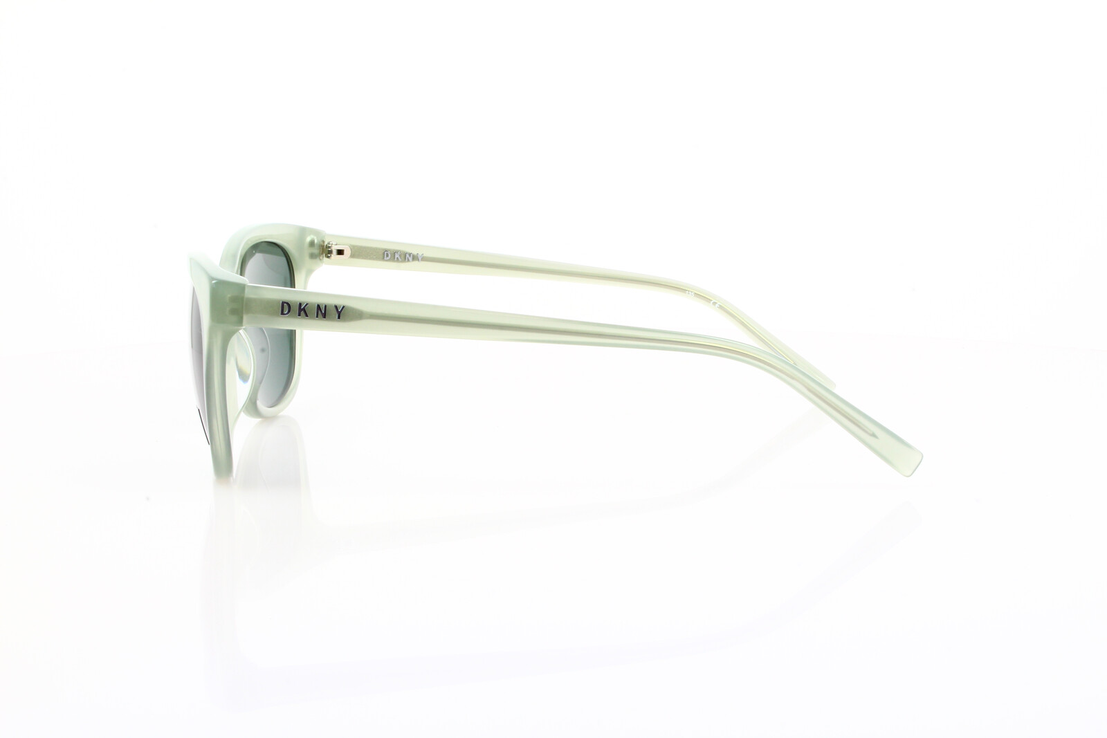 DKNY DK 502SH 014