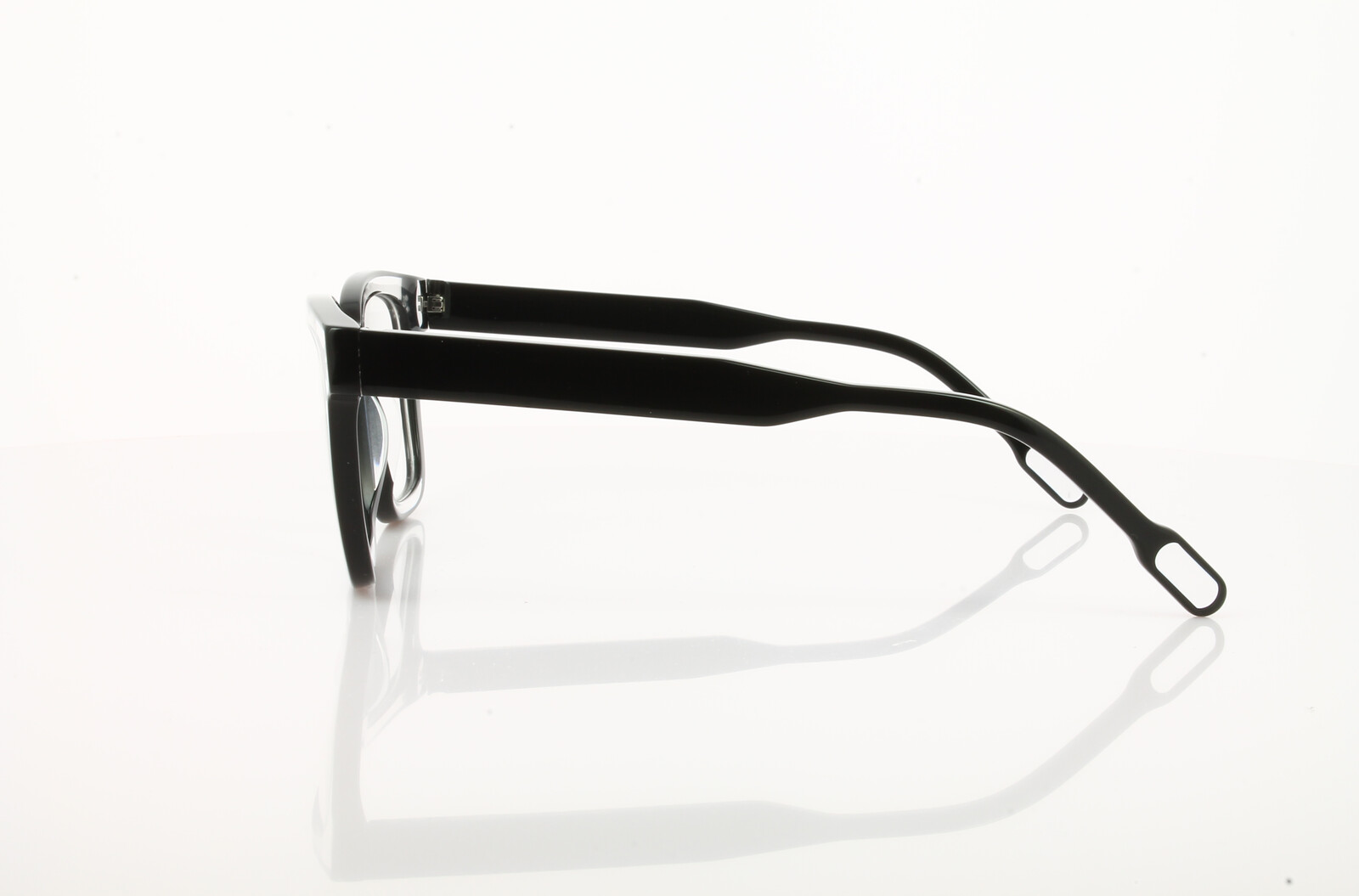 Kartell KL 008 V01