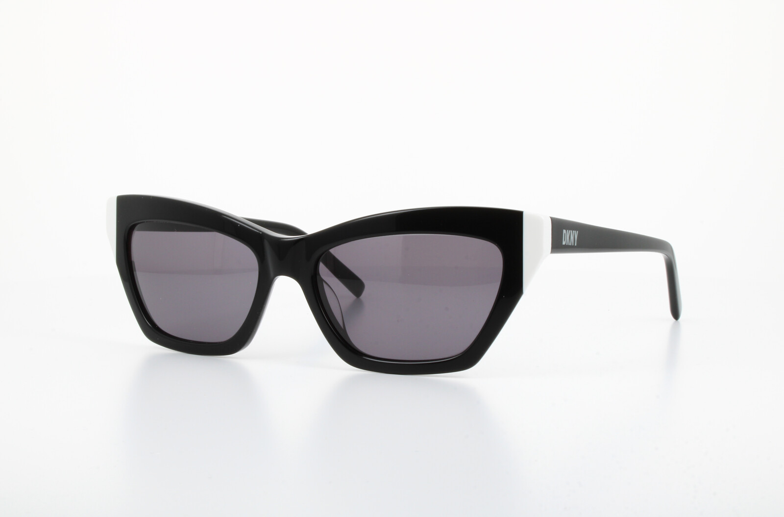 DKNY DK547SH black white