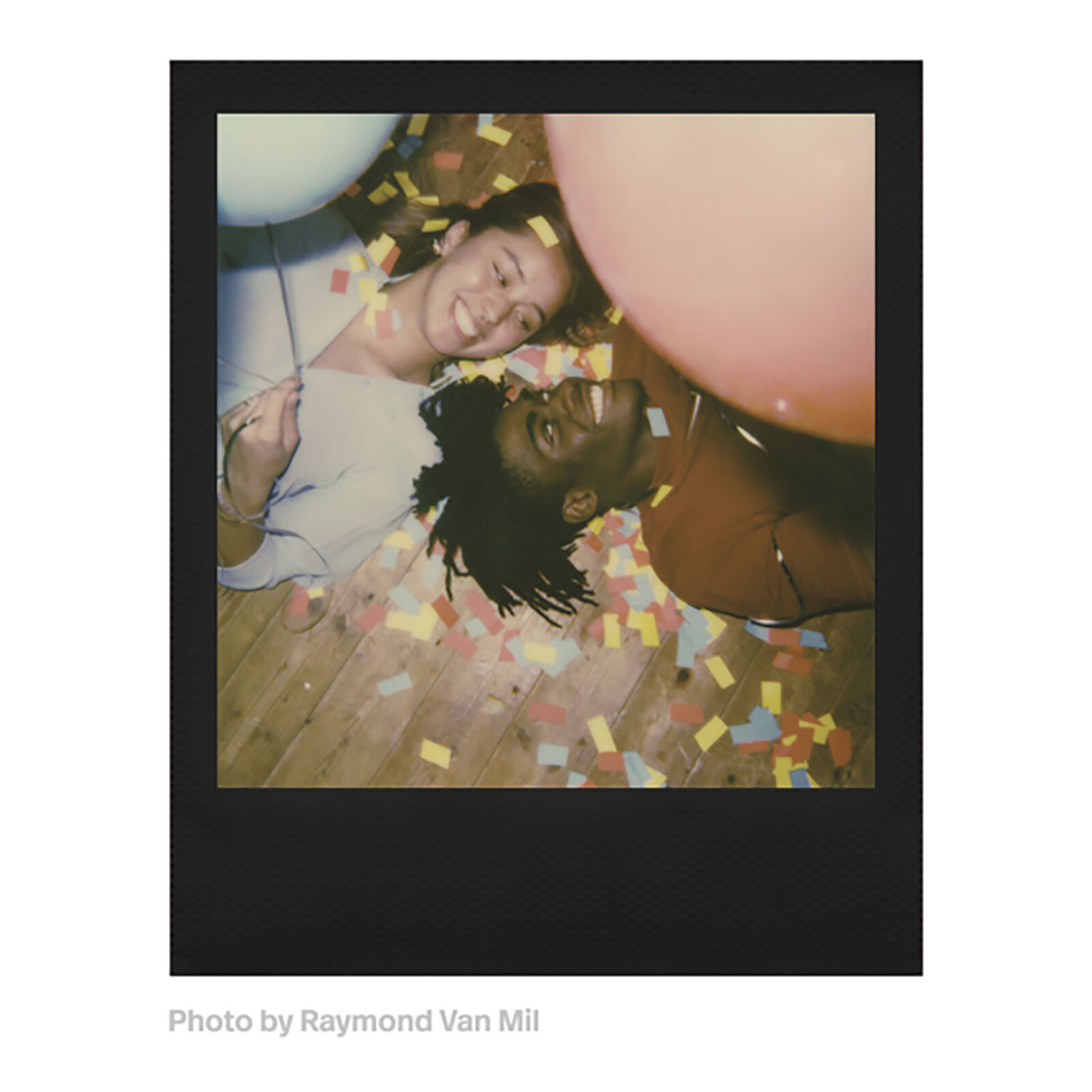 Polaroid i-Type Color Black Frame Edition