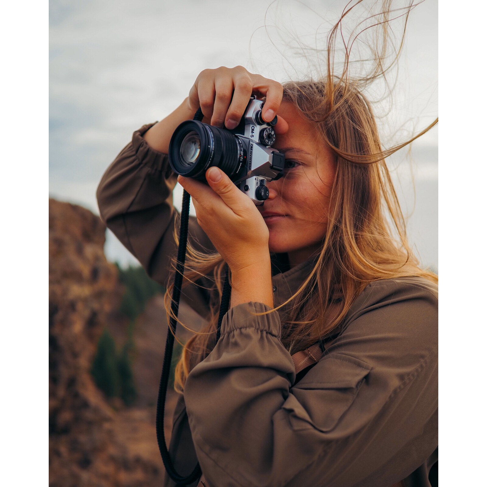 OM System OM-5 II + 12-45mm/4 PRO schwarz