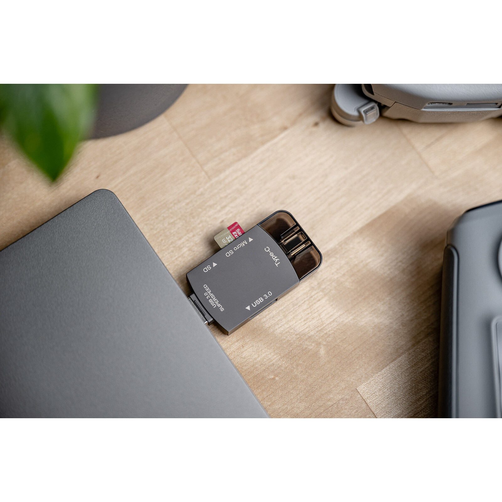 Newell Hub 3in1 OTG Kartenlesegerät