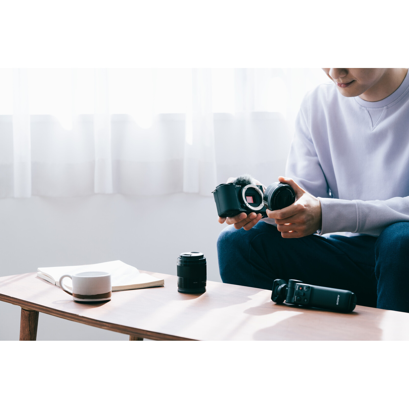 Sony ZV-E10 + E PZ 16-50 OSS II