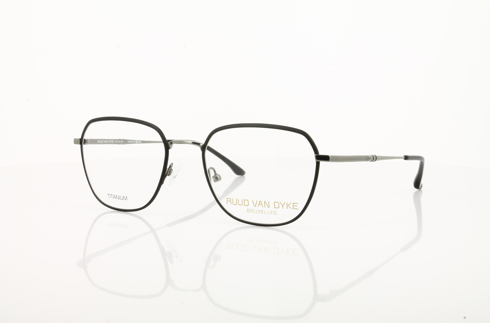 Ruud van Dyke RVD 1386T-2H