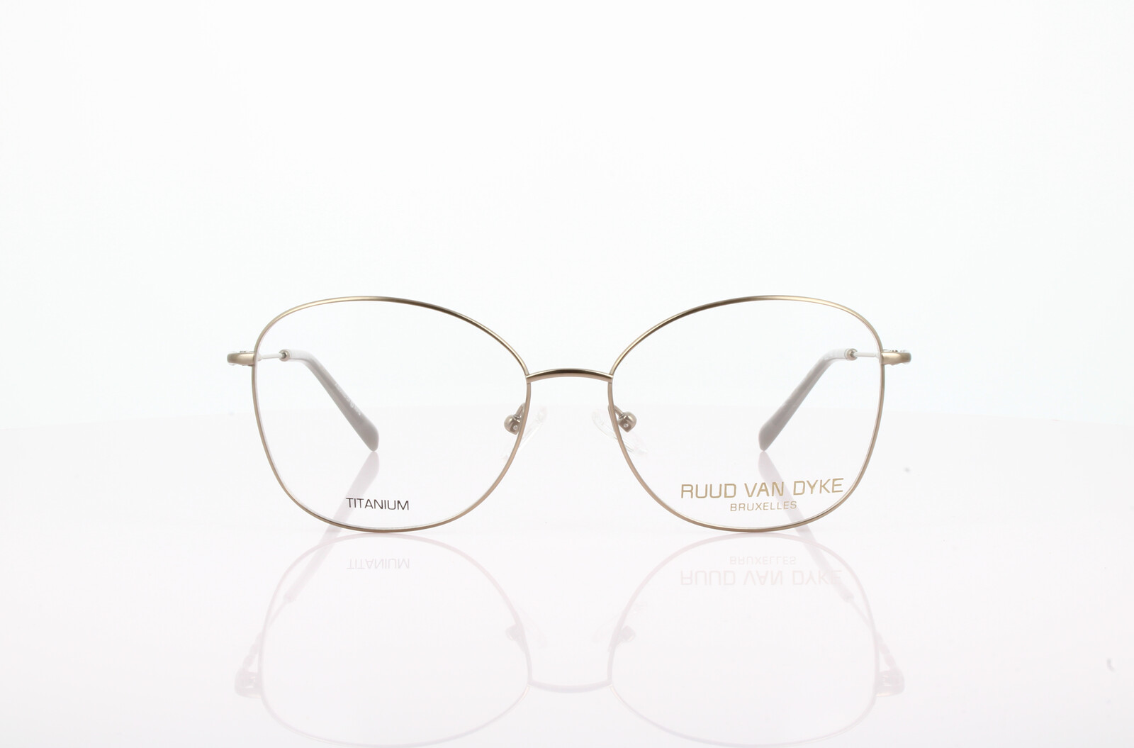 Ruud van Dyke  RVD 1437T-4H