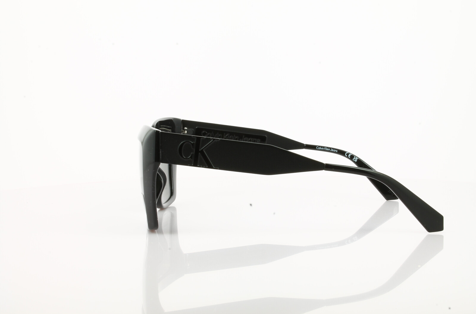 Calvin Klein Jeans CKJ22639SH 001