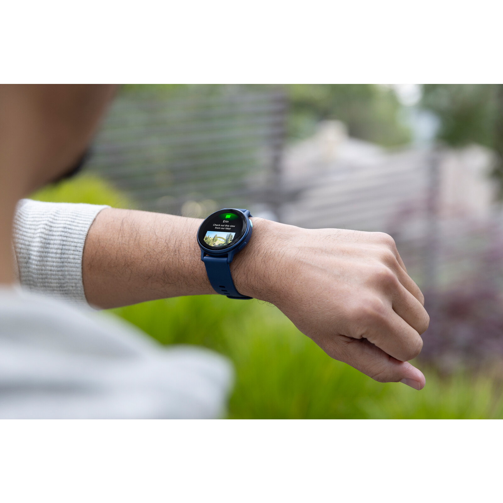 Garmin Vivoactive 5 kapitänsblau/blau