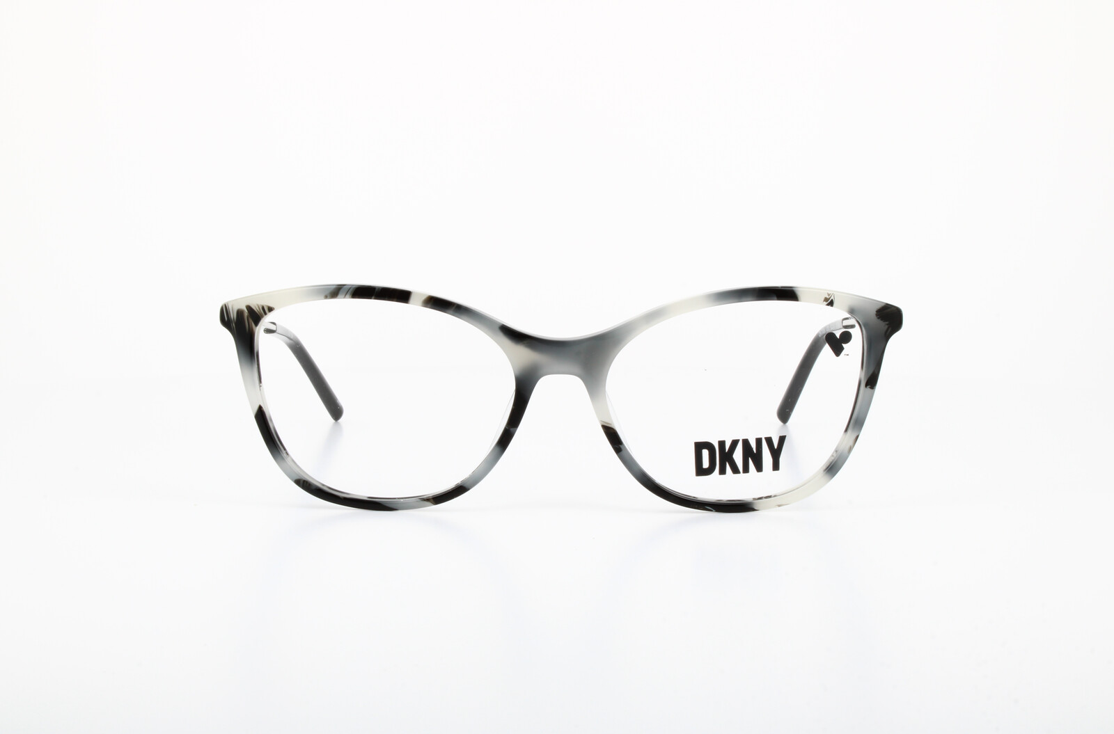 DKNY 7009 015
