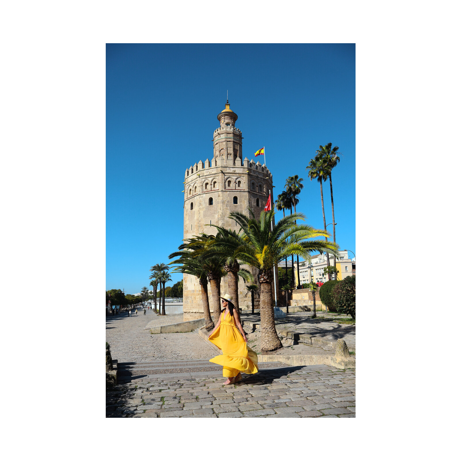 Canon EOS R10 + RF-S 18-150mm 3.5/6.3 IS STM 