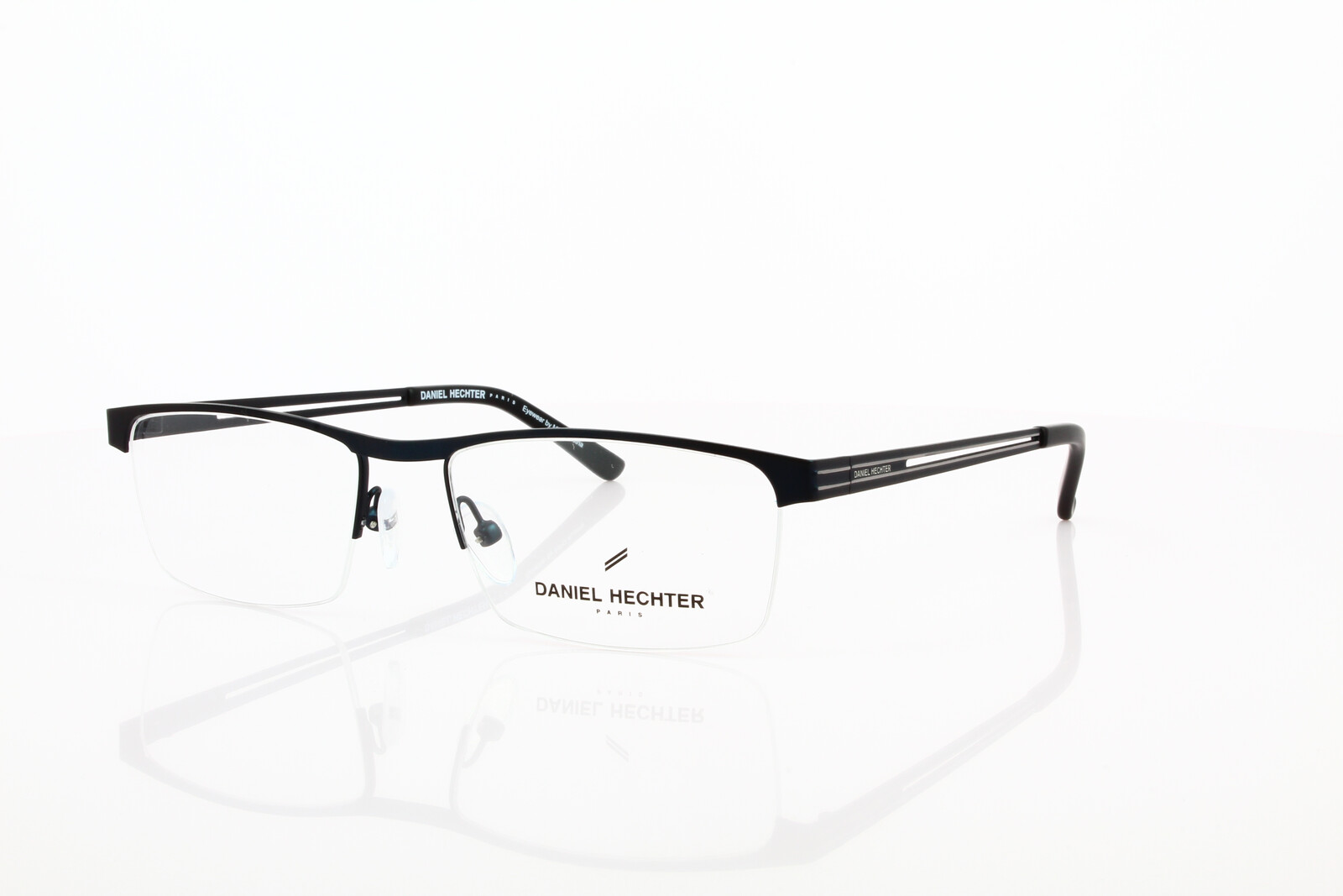 DANIEL HECHTER 470-3
