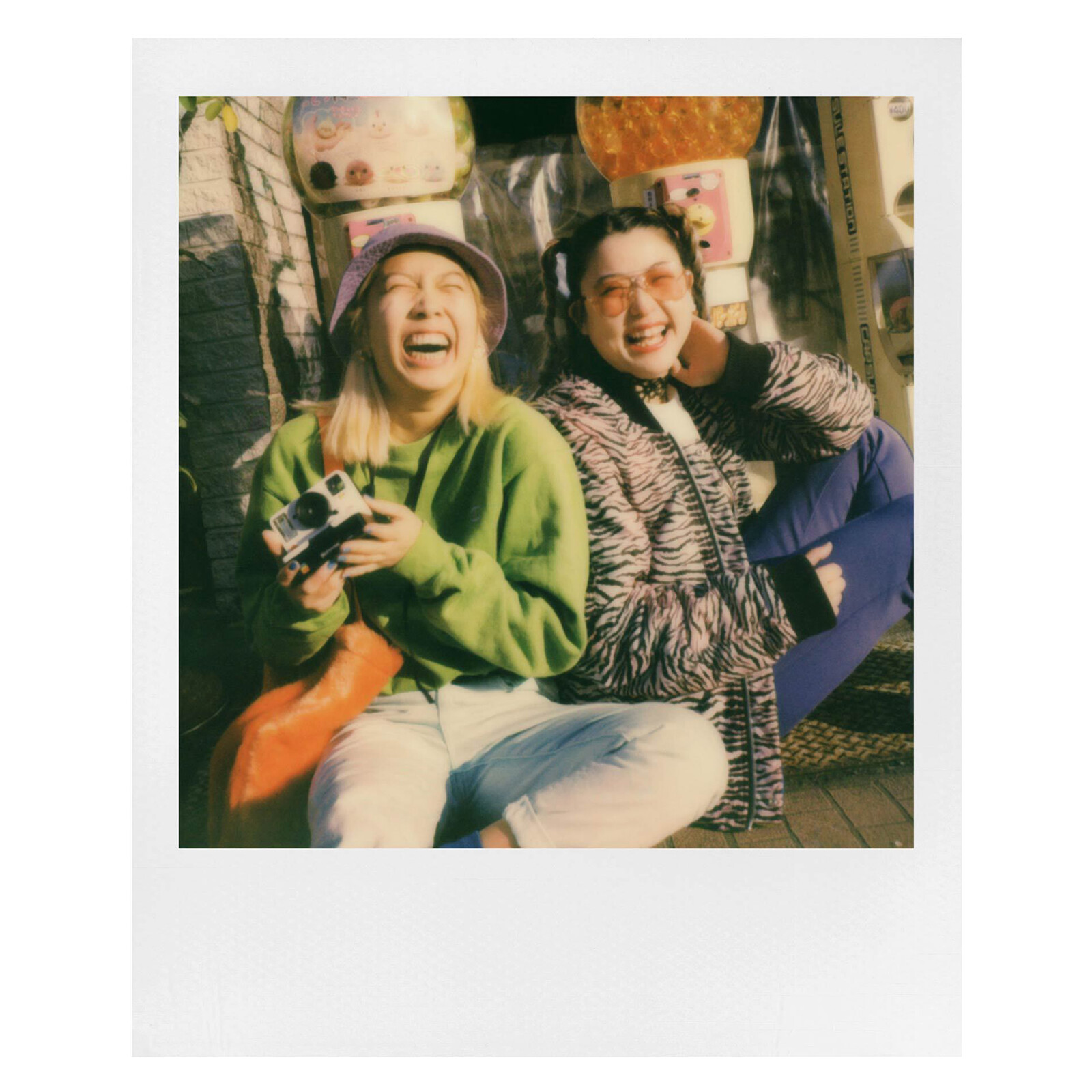 Polaroid 600 Film Color Doppelpack + Aufbewahrungsbox