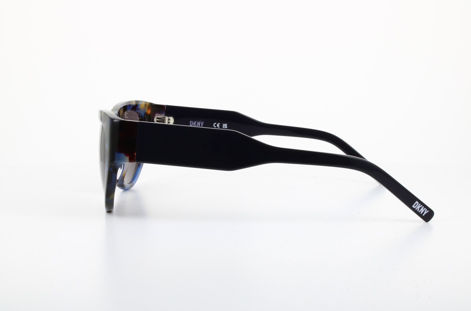 DKNY DK550SH blue tortoise