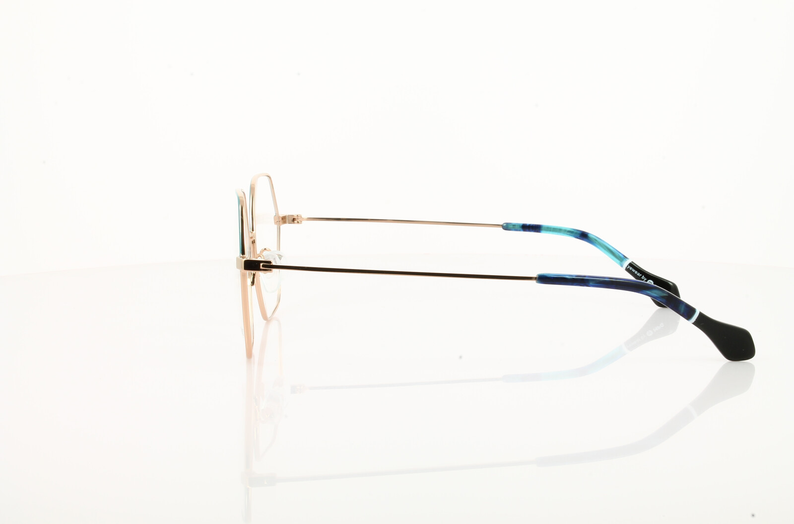 Vienna Design UN 806-02H