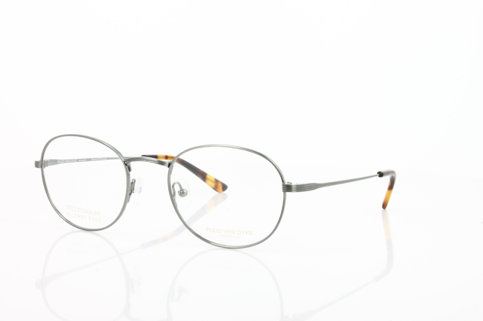 Ruud van Dyke 0689T-4H