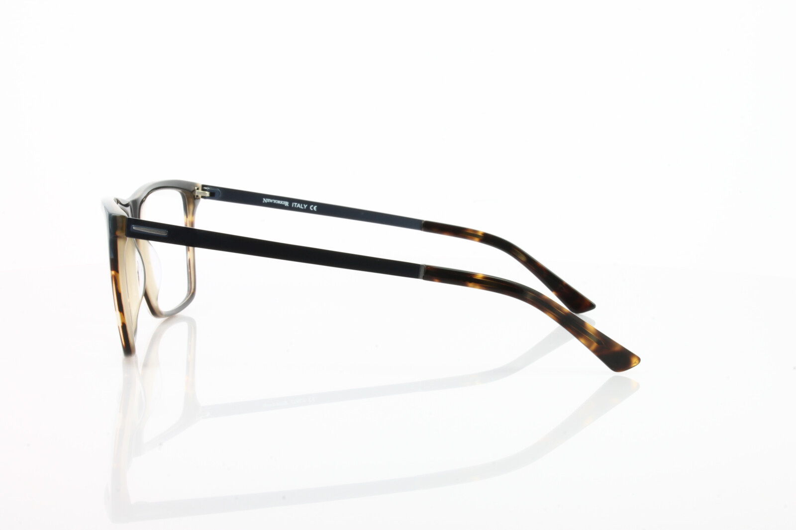 New Yorker NY 482 C2