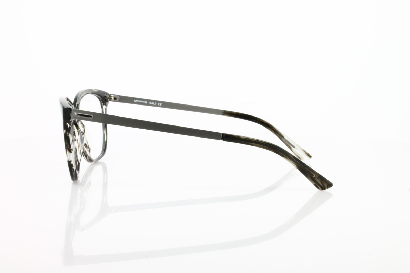 New Yorker NY 483 C1