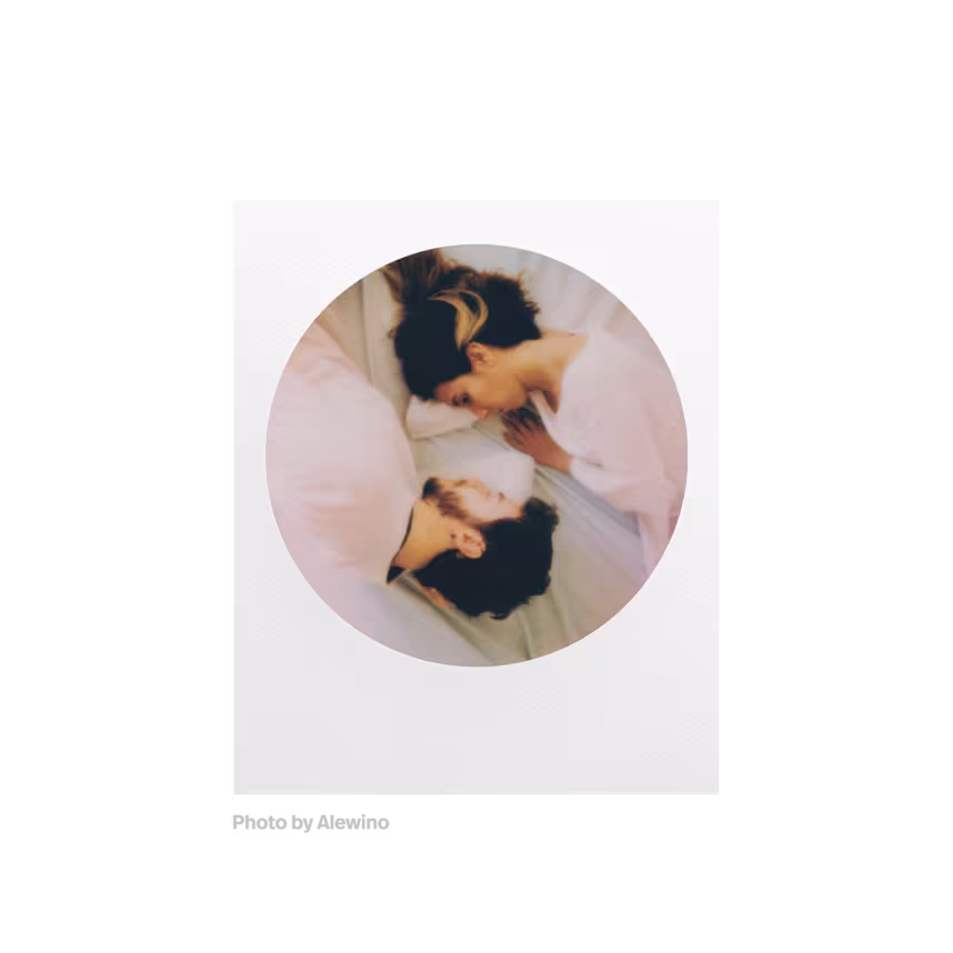 Polaroid 600 Color Round Frame