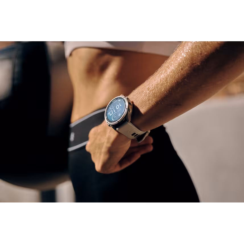 Garmin Fenix 9 Pro inReach 43mm Titan Silikonband Nebelgrau/Sandstein