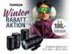 Frau im Winteroutfit mit verspiegelter Sonnenbrille und Tamron-Objektiven mit Infos zur Winter Sofortrabatt-Aktion