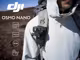 Ein Mann wandert mit seinem Wanderrucksack auf einer Wiese. Links oben ist das DJI Logo darunter das OSMO NANO. des weiteren sind einige Funktionen in Icons abgebildet.