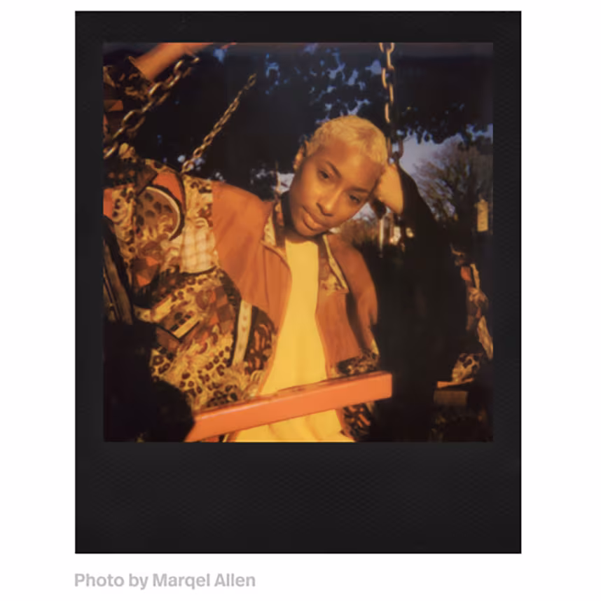 Polaroid i-Type Color Black Frame Edition