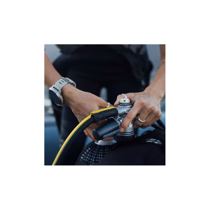 SUUNTO OCEAN ALL BLACK+TANK POD & CASE
