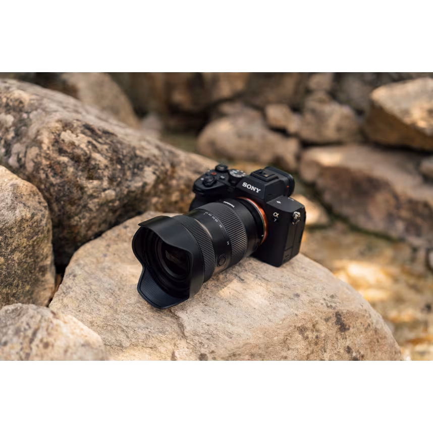 Tamron 17-50mm F/4 Di III VXD