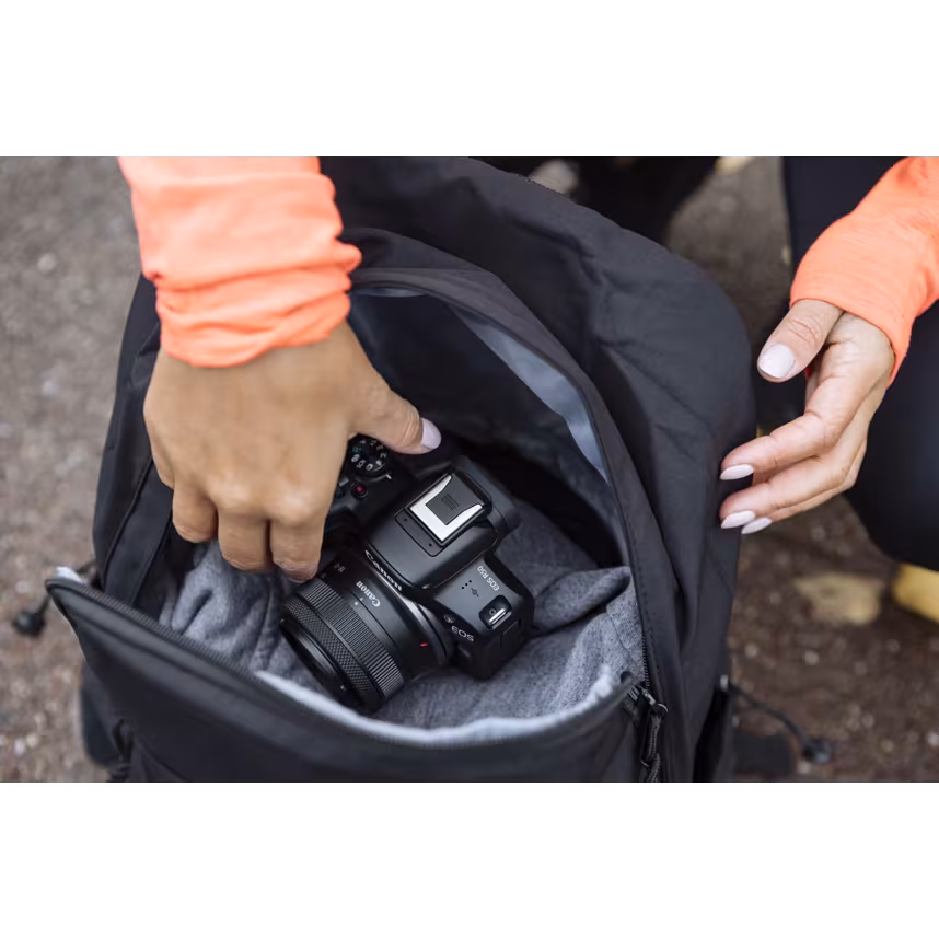 Canon EOS R50 schwarz  + RF-S 18-45 IS STM