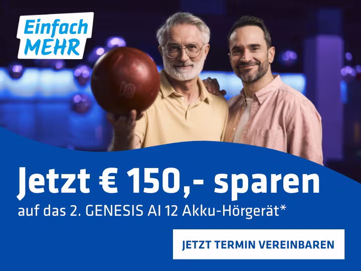 Auf der Grafik sieht man zwei Herren. Der ältere der beiden Herren hält eine Bowlingkugel in der Hand, der andere Herr hat seine Hand auf seiner Schulter. Daneben steht folgender Text: "Einfach mehr. Technik trifft Hörfreude. Entdecken Sie die Innovation von Starkey."