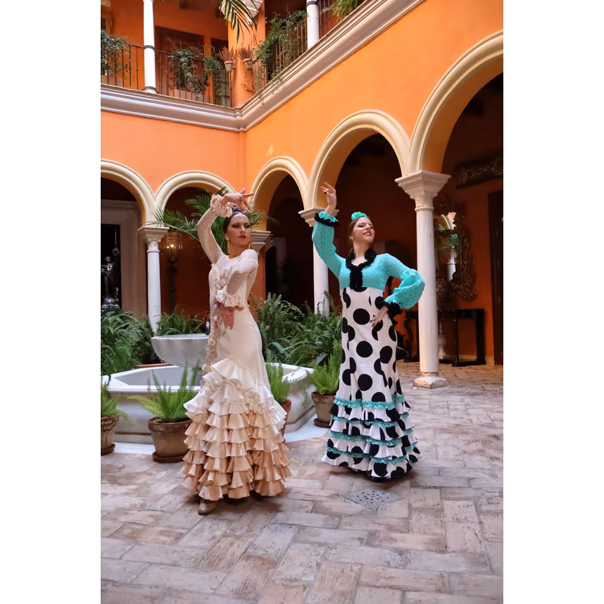 Canon EOS R10 + RF-S 18-150mm 3.5/6.3 IS STM 