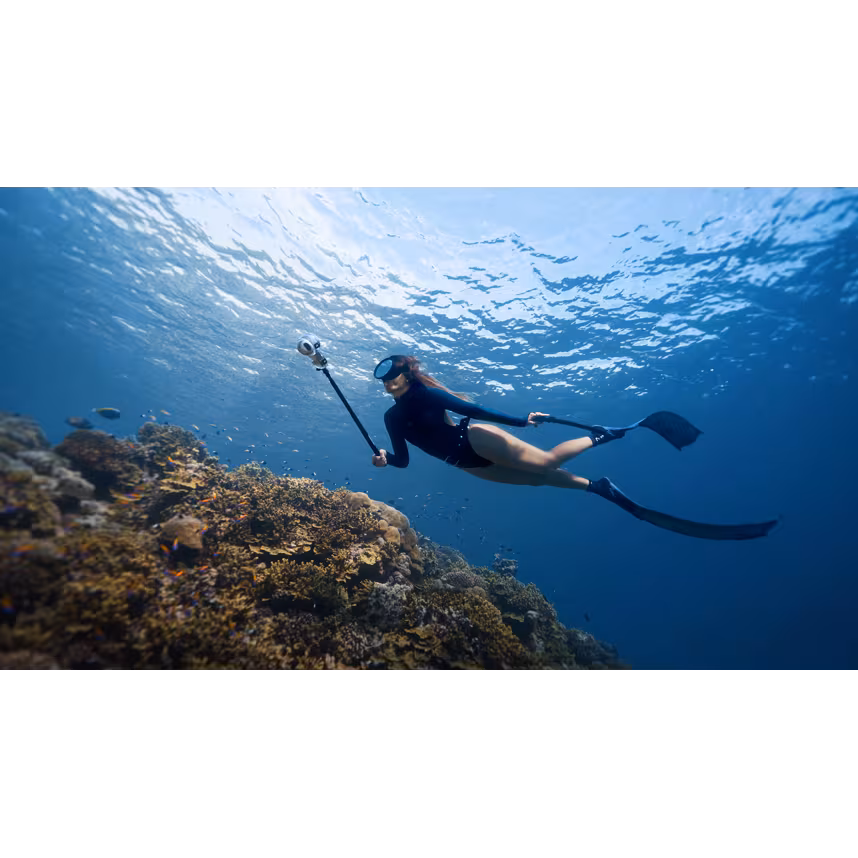 Insta360 X5 Essential Bundle