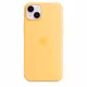 Apple iPhone 14 Plus Silikon Case mit MagSafe sonnenlicht
