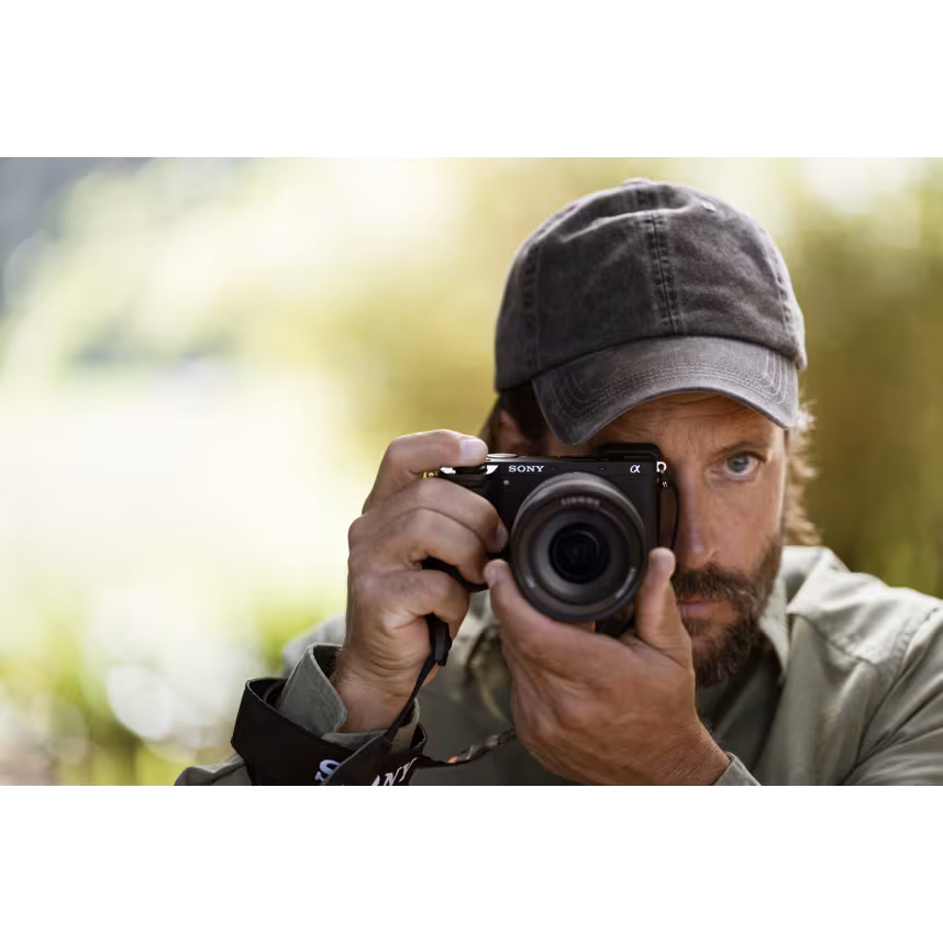 Sony Alpha 6700 + SEL 18-135/3,5-5,6 OSS